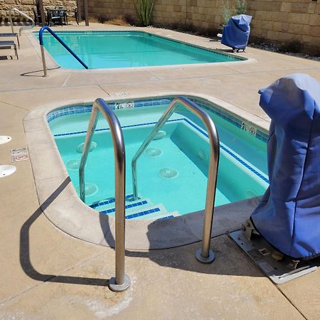 Best Western Plus Coachella Valley Inn & Suites Cathedral City Bagian luar foto