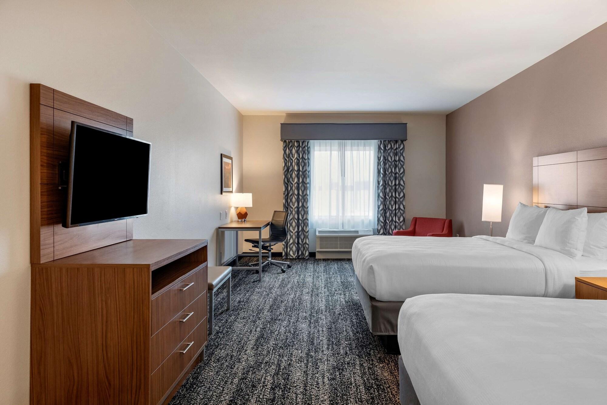 Best Western Plus Coachella Valley Inn & Suites Cathedral City Bagian luar foto