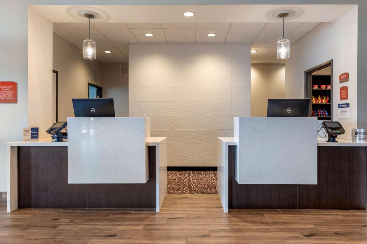 Best Western Plus Coachella Valley Inn & Suites Cathedral City Bagian luar foto