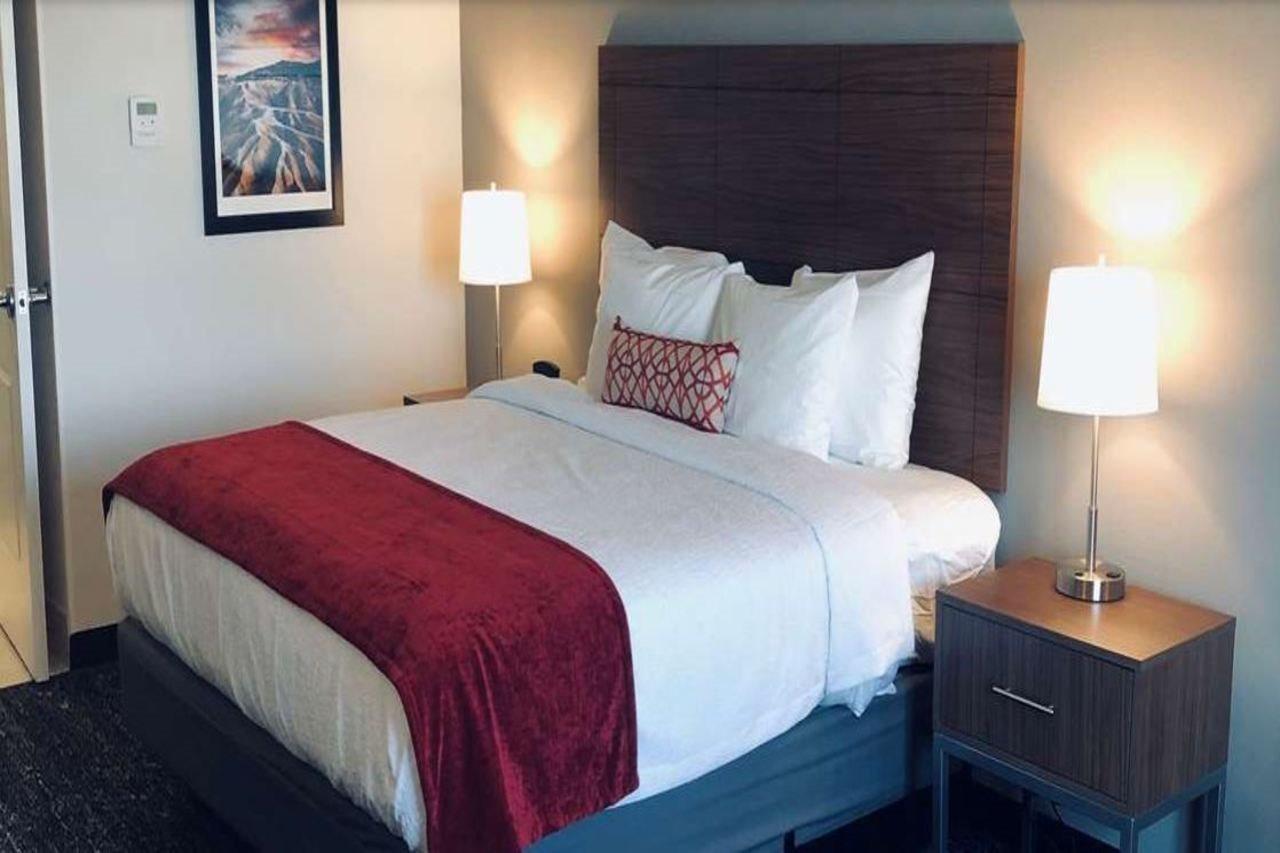 Best Western Plus Coachella Valley Inn & Suites Cathedral City Bagian luar foto